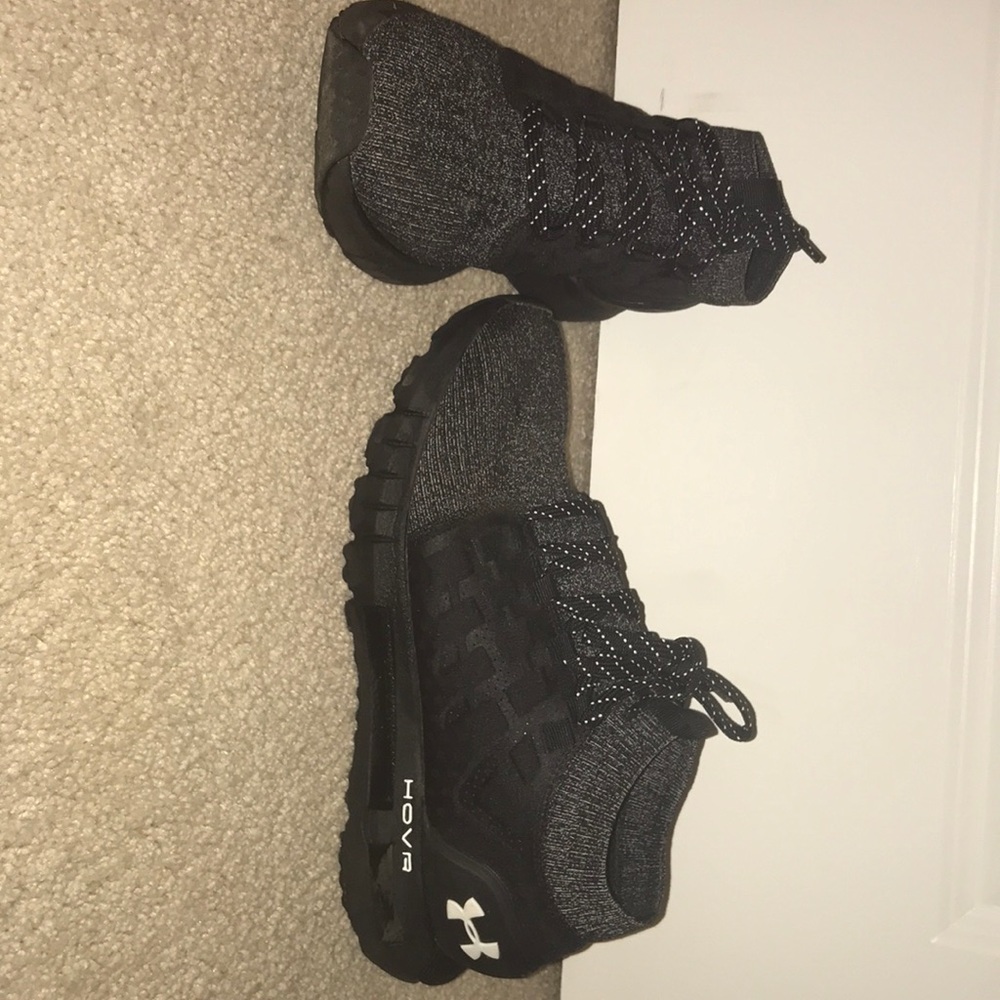 Under armor hovr phantoms